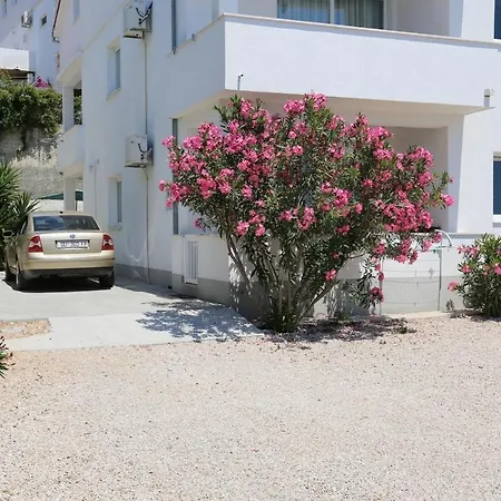 Kuciste - Perna 4545d Trstenik (Dubrovnik-Neretva)