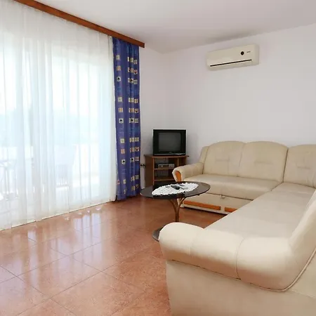 Daire Kuciste - Perna 4545d *
