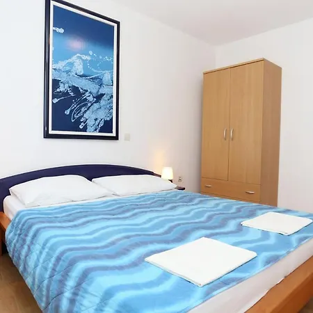 Appartement Kuciste - Perna 4545d *